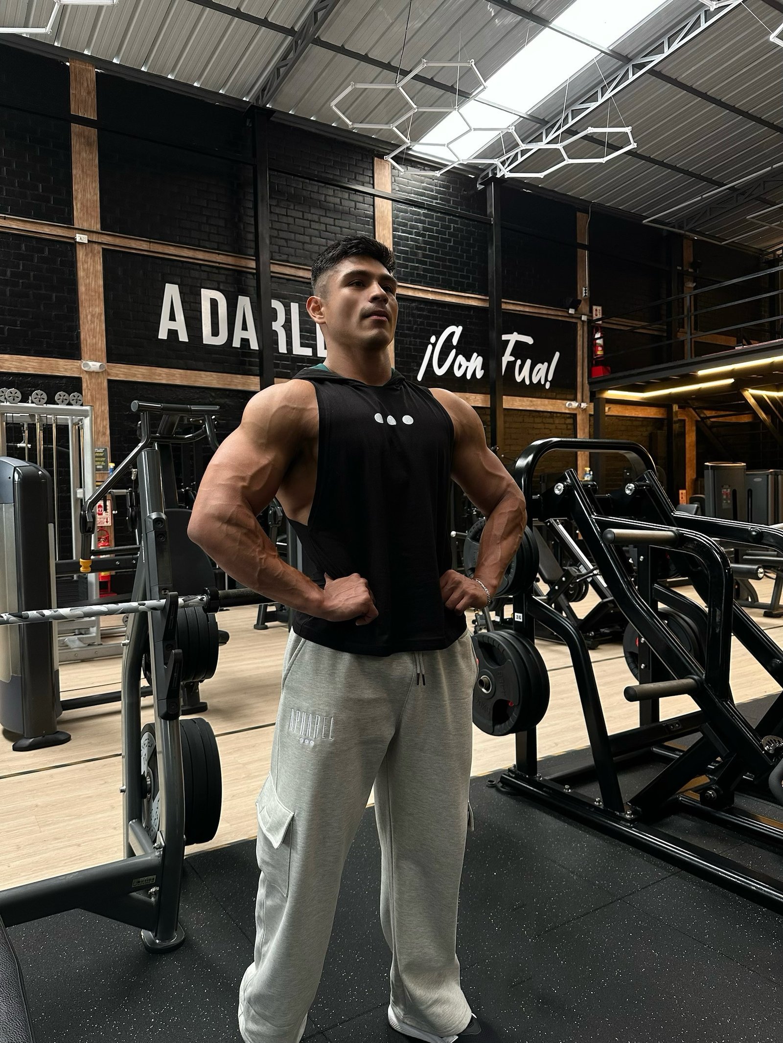 Capucha Back Day - Image 3