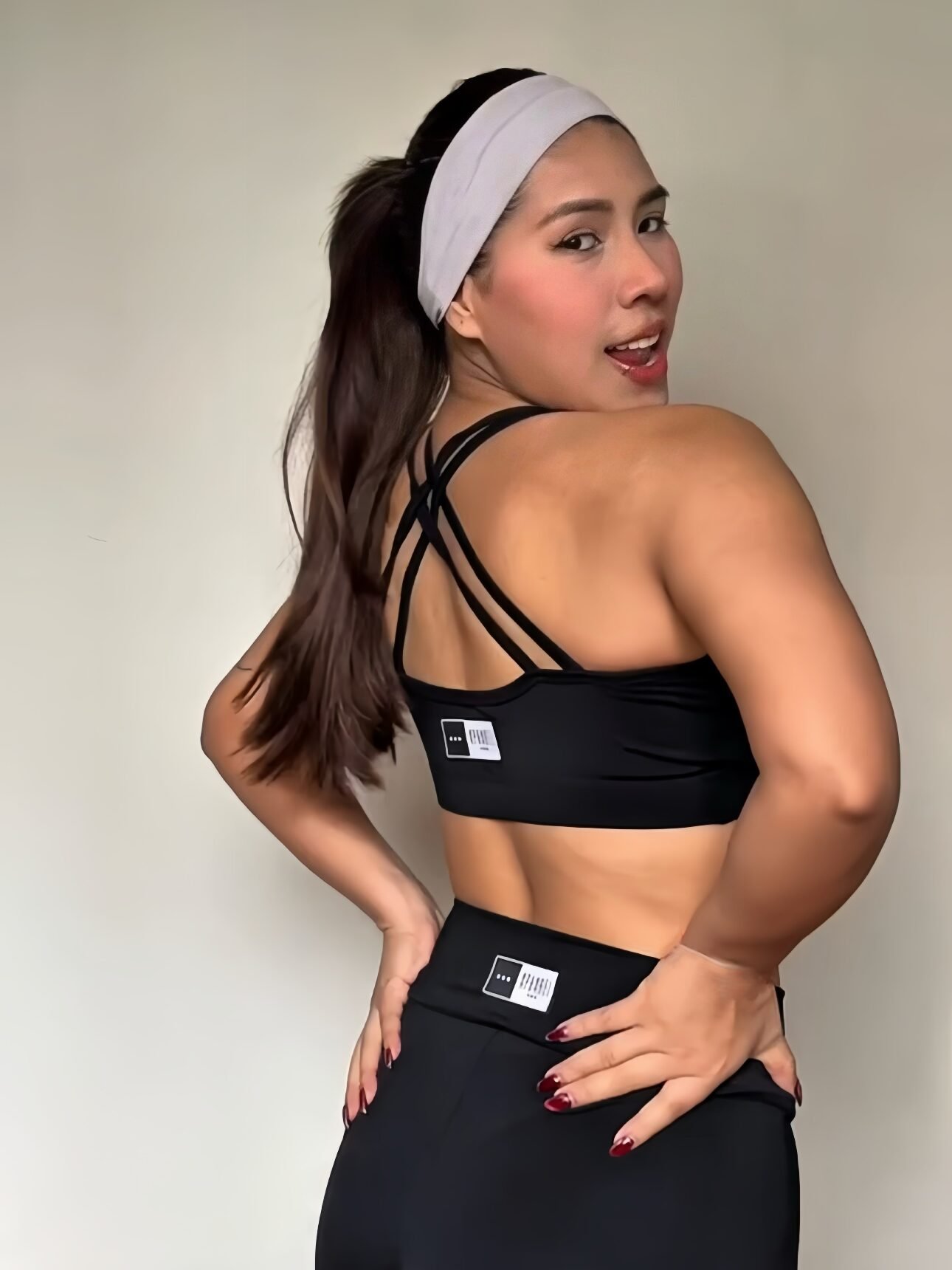 Her Performance Pants - Image 4