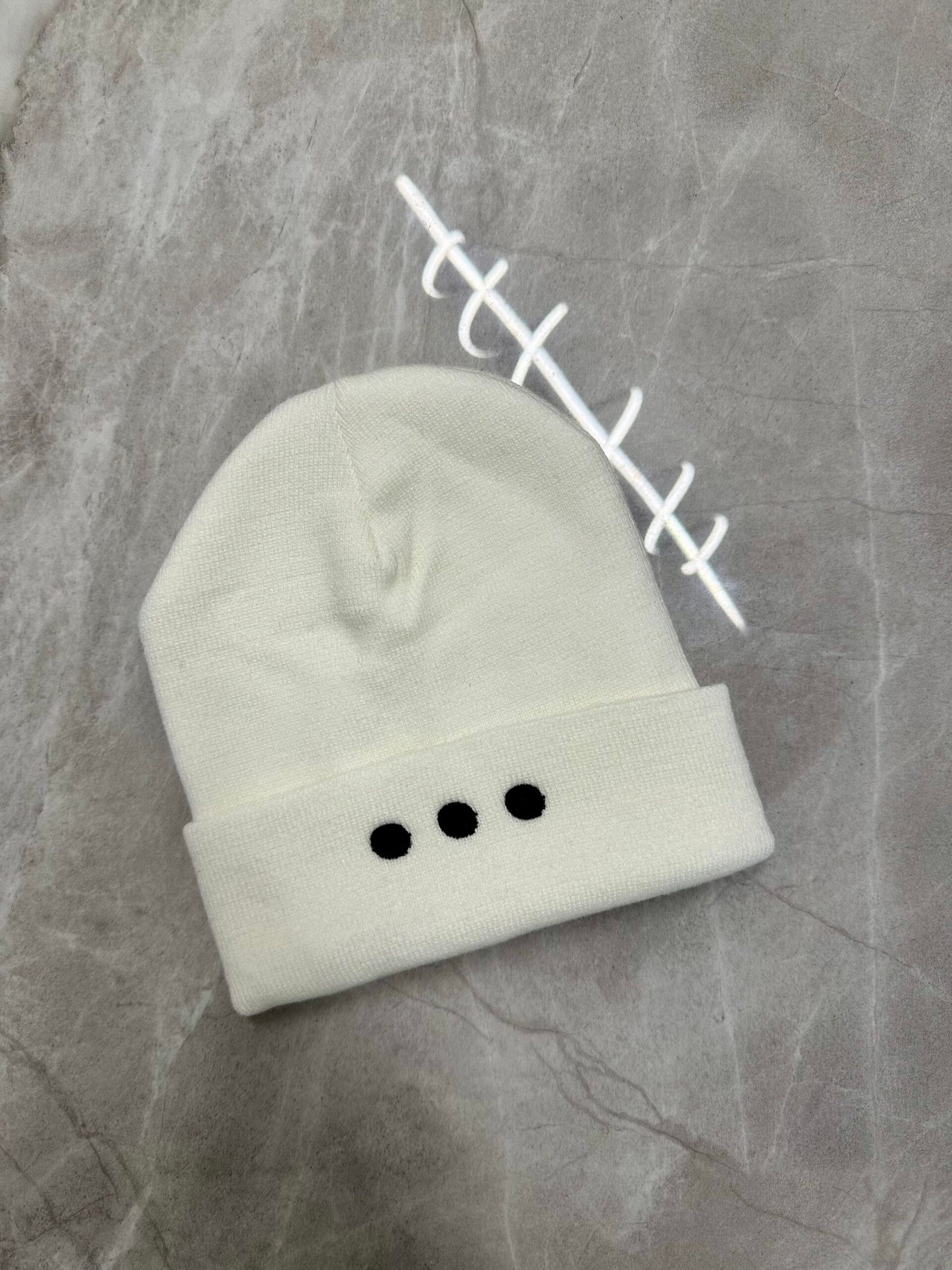 Beanies Apharel - Image 2
