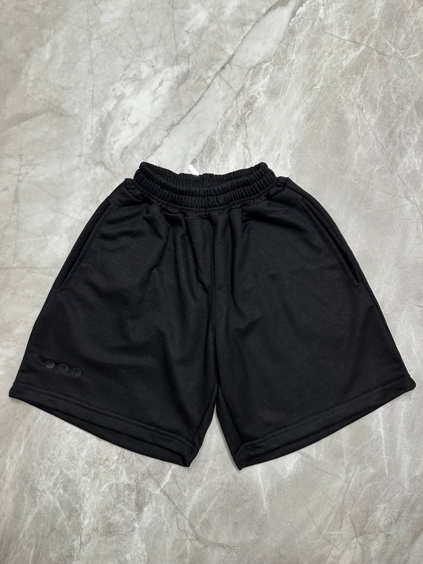 Classic Shorts - Image 3
